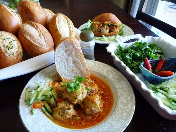 Bí quyết Làm bánh mì xíu mại Đà Lạt ngon chuẩn vị ngay tại nhà