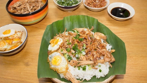 2 Cách Làm Xôi Gà Ngon Tại Nhà - Bữa Sáng Đơn Giản & Đủ Chất