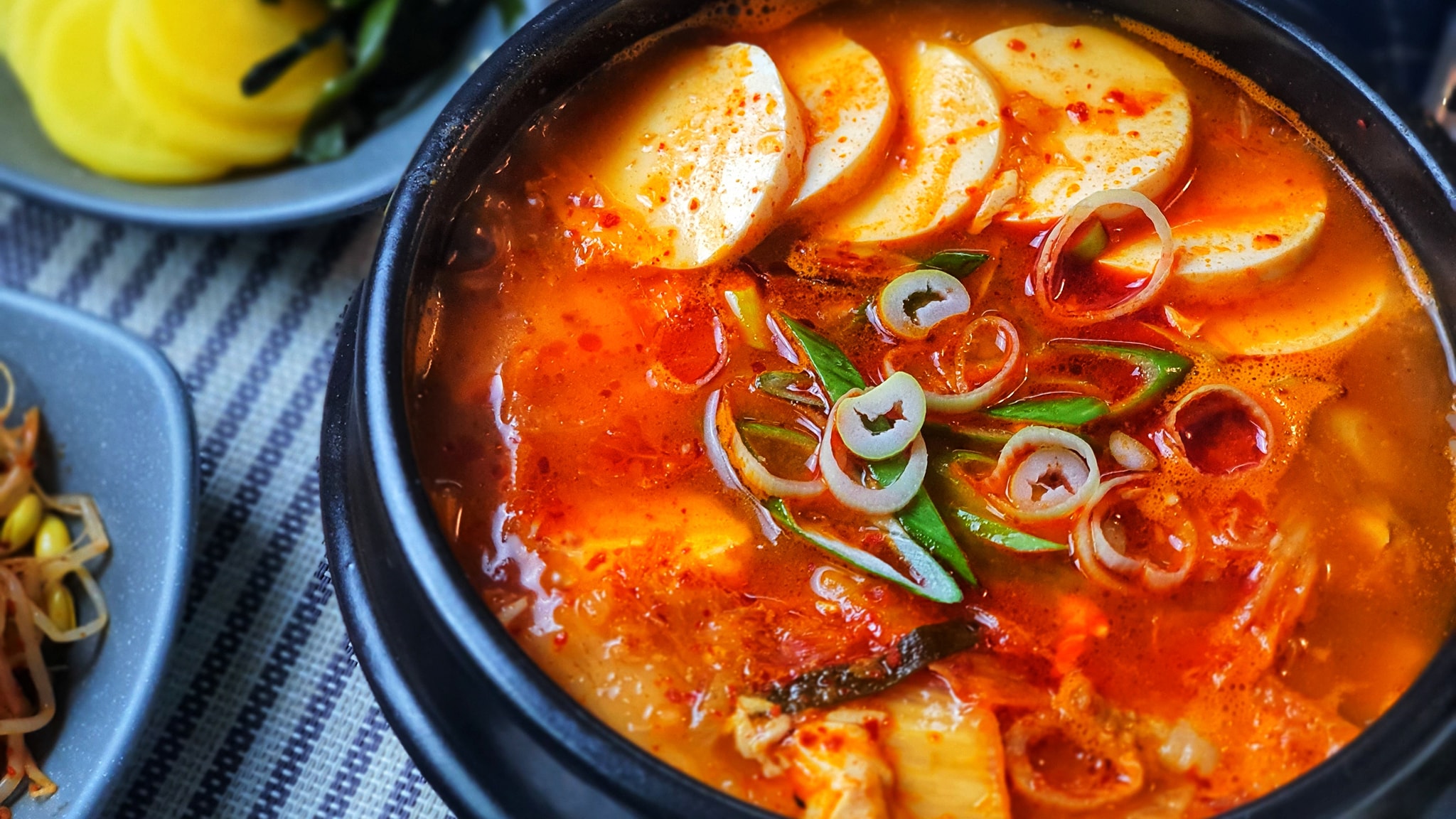 Cách nấu canh kim chi đậu hũ non Hàn Quốc 