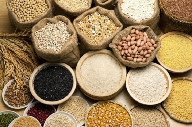 Giá ngũ cốc hôm nay 4/10: Ngô và lúa mì tăng giá 