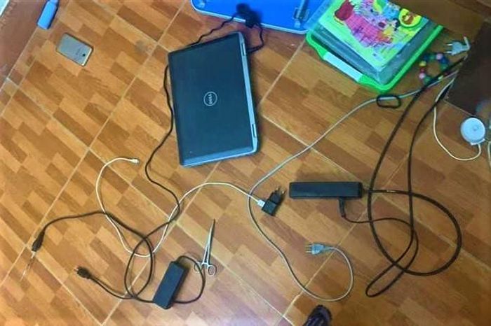 Hà Nội: Bé trai 9 tuổi bị điện giật tử vong trong khi học trực tuyến