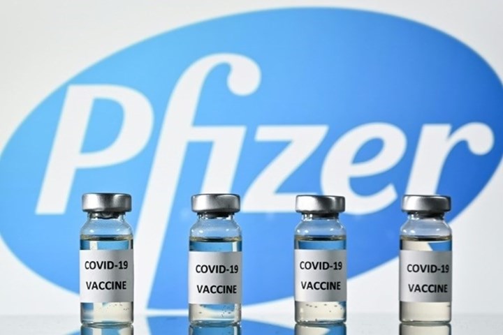Pfizer cam kết đẩy nhanh tiến độ giao vaccine, hợp tác về thuốc điều trị Covid-19 với Việt Nam