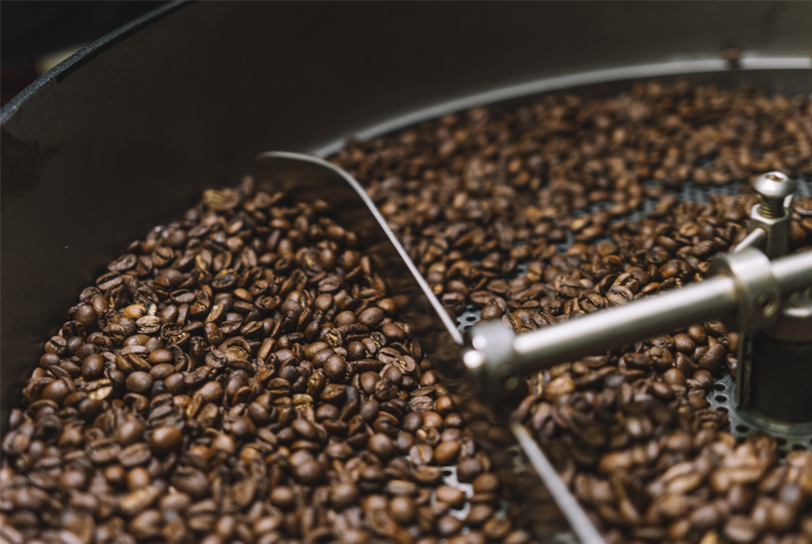 Giá cà phê hôm nay 5/1/2021: Giá cà phê Robusta giảm, Arabica đảo chiều tăng mạnh 