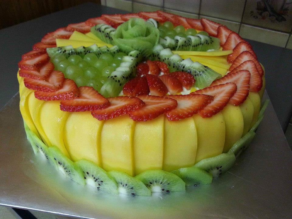 Bánh sinh nhật rau câu trái cây