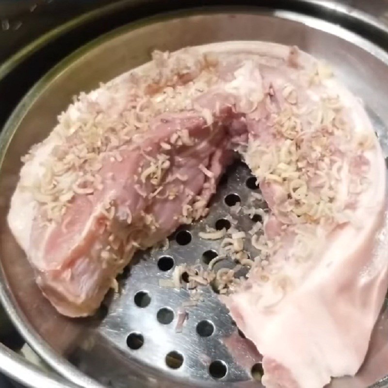 Thịt lợn - Nguyên liệu chính cho món thịt lợn hấp cách thủy