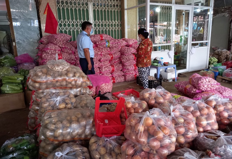 Nhập lậu 4,2 tấn tỏi Trung Quốc, đưa vào miền Nam tiêu thụ